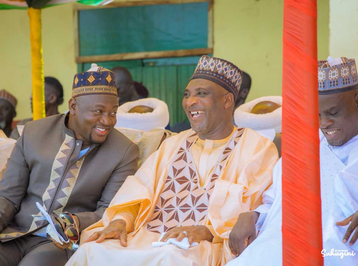 Suhuyini Attends Investiture Ceremony of New Anbariya Sunni Community Leader